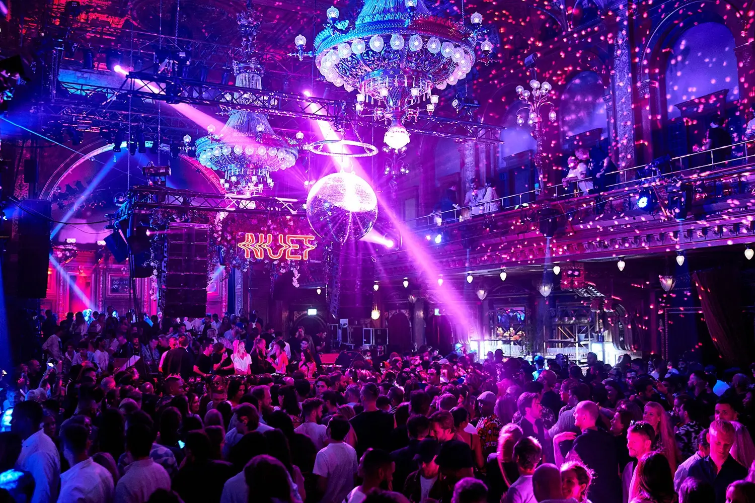 Nightlife & Celebration